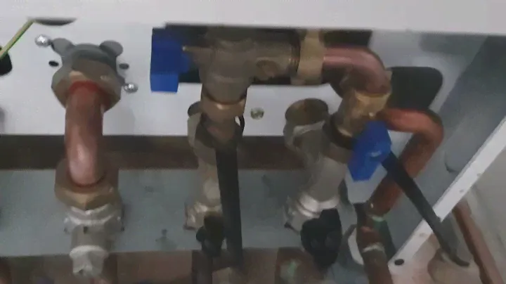 Baxi Duo Tec 28 Combi Boiler - low pressure fix  #baxi #boiler